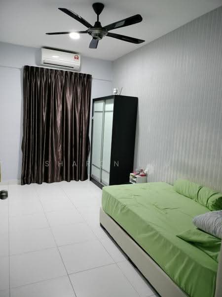 2-storey Terraced House for Sale in Taman Scientex Senai (Senai) - Sharon Lau - Master Bedroom - PropertyGuru.com.my