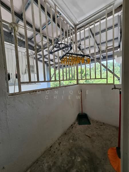 Flat for Rent at Pangsapuri Seri Cempaka (Serendah) - Monique Chiew - Balcony - PropertyGuru.com.my