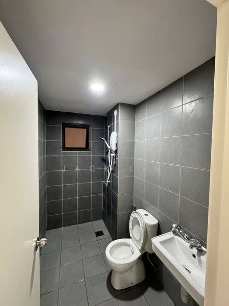 Condominium for Rent at Pitta Residensi - Jack Lim - Bathroom - PropertyGuru.com.my