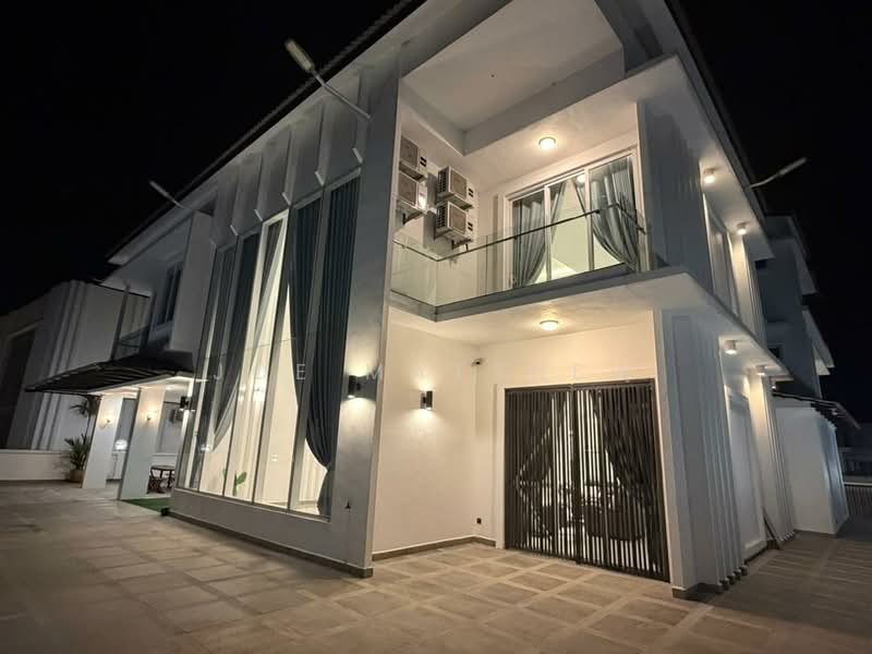 Rumah Banglo untuk Dijual di Nilai (Negeri Sembilan) - Joe Matthew - Exterior - PropertyGuru.com.my
