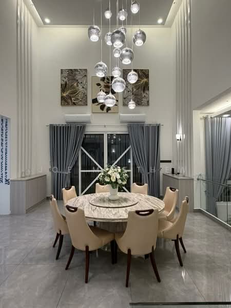 Rumah Banglo untuk Dijual di Nilai (Negeri Sembilan) - Joe Matthew - Dining Room - PropertyGuru.com.my