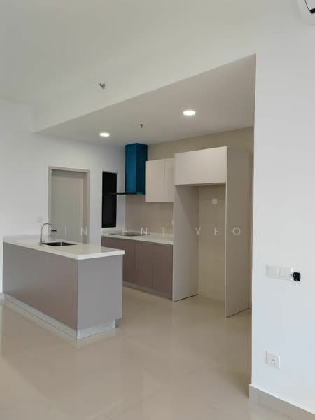 Service Residence for Rent at Residensi Ava @ Kiara Bay - Vincent Yeoh - Kitchen - PropertyGuru.com.my