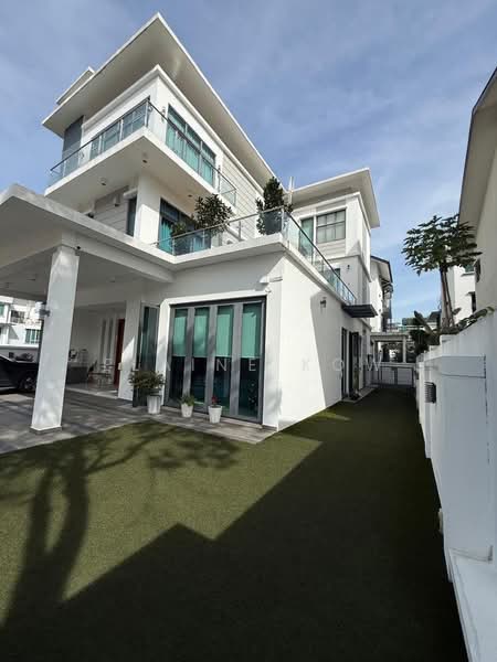 Bungalow for Sale in Subang Heights East (Subang Jaya) - Elaine Kow - PropertyGuru.com.my