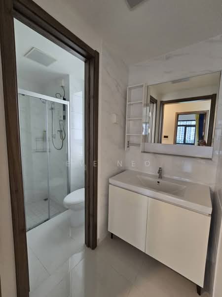 Pangsapuri untuk Disewa di Regalia Park @ Forest City - Eve Neo - Bathroom - PropertyGuru.com.my