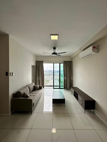 Service Residence for Sale at The Glenz @ Glenmarie - Hong Ng - Living Room - PropertyGuru.com.my