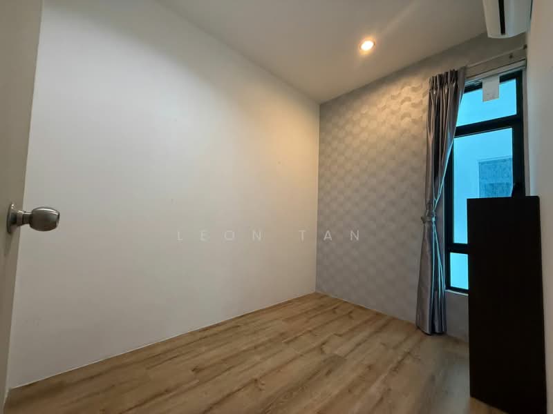 Condominium for Rent at Sapphire On The Park - Leon Tan - Bedroom1 - PropertyGuru.com.my