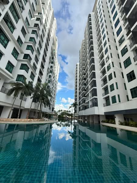 Condominium for Rent at Sapphire On The Park - Leon Tan - Swimming Pool - PropertyGuru.com.my