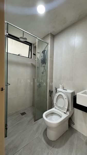 Service Residence for Rent at Eclipse Residence @ Pan'gaea - Anthony Tham - Bathroom - PropertyGuru.com.my