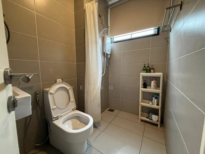 Rumah Teres 2 Tingkat untuk Dijual di Seremban (Negeri Sembilan) - Yeong . - Bathroom - PropertyGuru.com.my