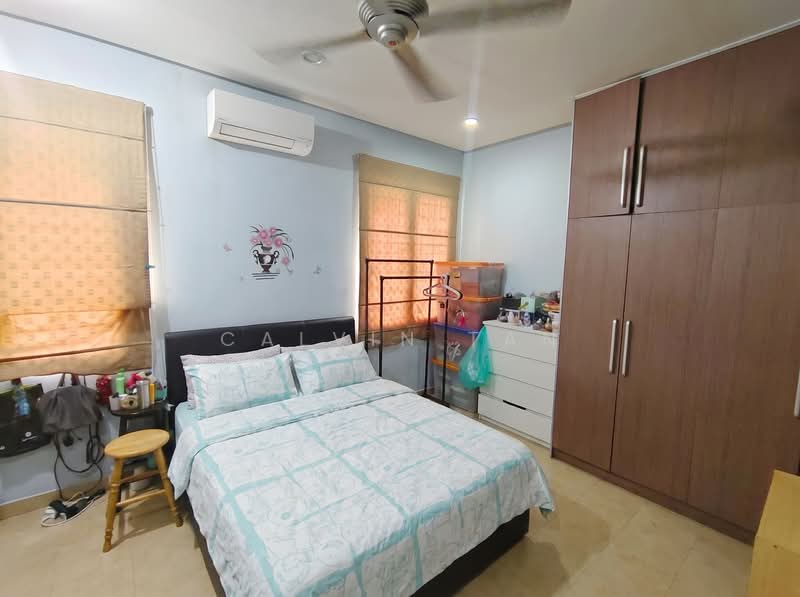 Rumah Teres untuk Dijual di Temasya Glenmarie (Glenmarie) - Calvin Tan - Bedroom - PropertyGuru.com.my