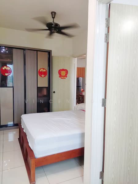 Condominium for Sale at The Clovers - Vincent Ooi - Bedroom - PropertyGuru.com.my