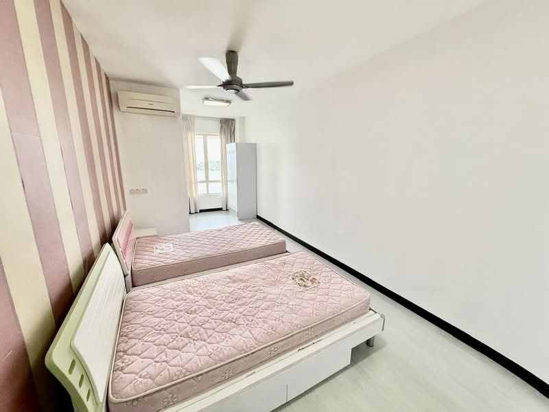 Condominium for Rent at Putra Marine Resort - Ben Liau - Bedroom - PropertyGuru.com.my