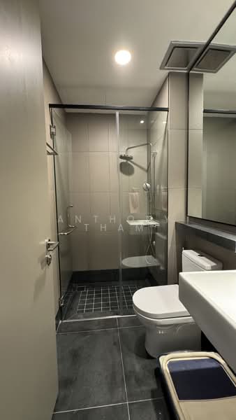 Service Residence for Rent at Bloomsvale Menara Vista Petaling - Anthony Tham - Bathroom - PropertyGuru.com.my