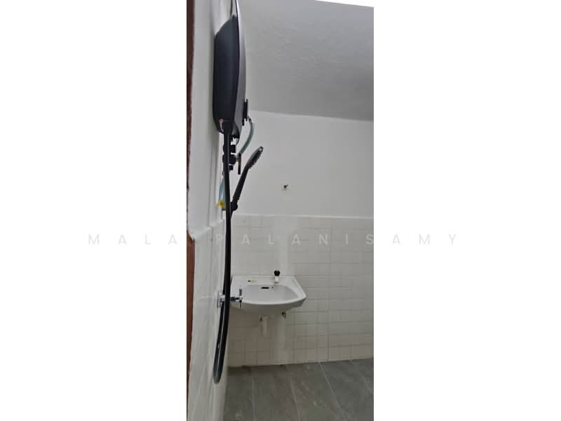 1-storey Terraced House for Sale in Taman Klang Jaya (Klang) - Mala Palanisamy - PropertyGuru.com.my