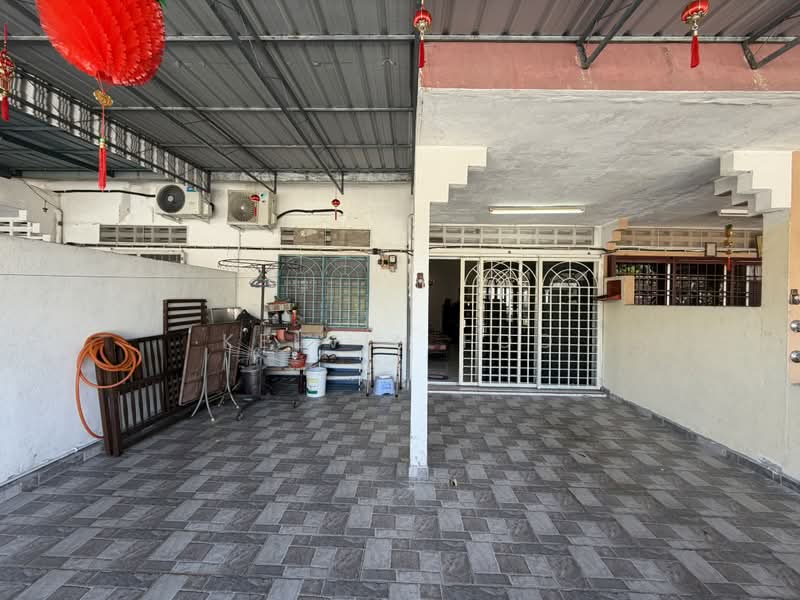 1-storey Terraced House for Sale in Taman Cicely (Teluk Intan) - Kelvin Foo - Exterior - PropertyGuru.com.my