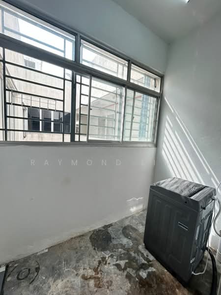 Condominium for Rent at Residensi Laguna (Sunway Belvedere) - Raymond Ling - Balcony - PropertyGuru.com.my