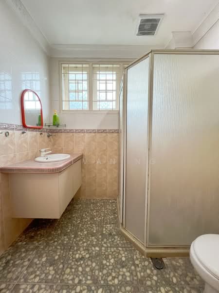 Bungalow for Sale in Taman Tun Dr Ismail (Kuala Lumpur) - Aivan Ng - Bathroom - PropertyGuru.com.my