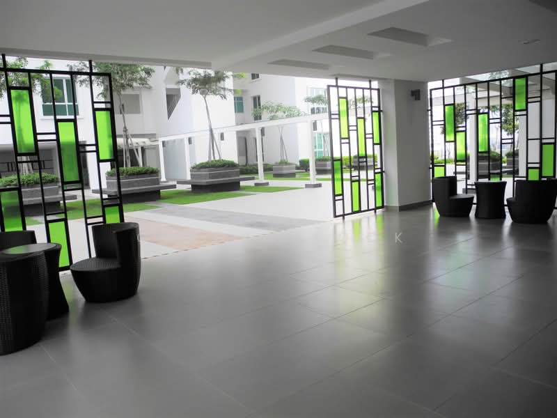 Kondominium untuk Dijual di Elit Heights @ Bayan City - Gladys Kock - Entrance - PropertyGuru.com.my