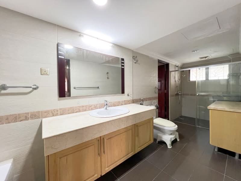 Bungalow for Sale in Taman Tun Dr Ismail (Kuala Lumpur) - Aivan Ng - Bathroom - PropertyGuru.com.my
