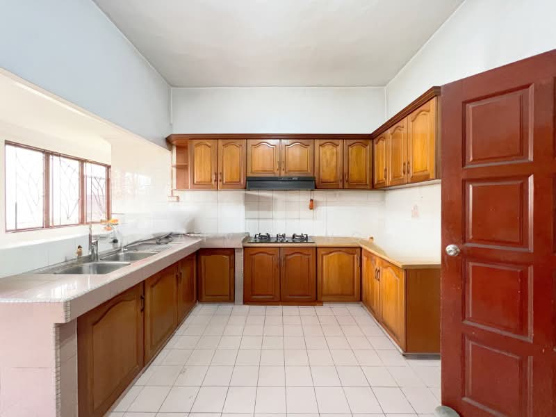 Bungalow for Sale in Taman Tun Dr Ismail (Kuala Lumpur) - Aivan Ng - Kitchen - PropertyGuru.com.my