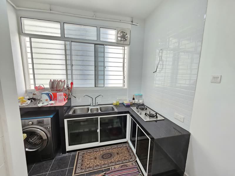 Servis Apartment untuk Disewa di BSP 21 - MISS LIM - Kitchen - PropertyGuru.com.my