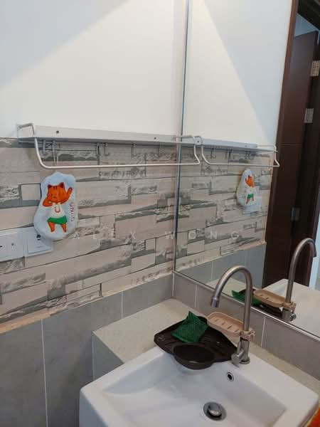 Condominium for Rent at Queens Residences Q2 @ Queens Waterfront - Alex Wong - Bathroom - PropertyGuru.com.my