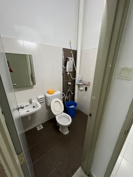 1-storey Terraced House for Rent in Kulai (Johor) - Eve Woon - Bathroom - PropertyGuru.com.my