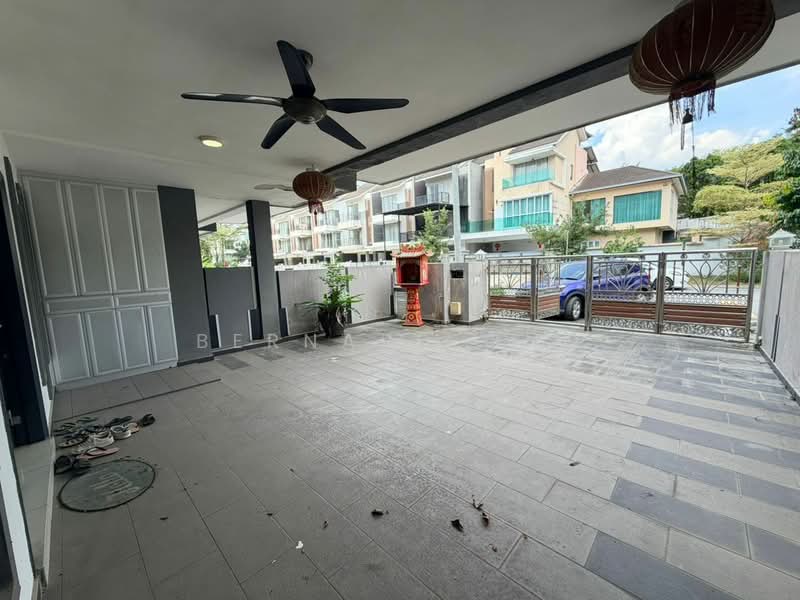 3-storey Terraced House for Sale in Bandar Country Homes (Rawang) - Bernard Ong - Exterior - PropertyGuru.com.my