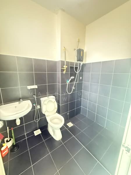 2-storey Terraced House for Rent in Tebrau (Johor) - Mandy Goh Siew Li - Bathroom - PropertyGuru.com.my