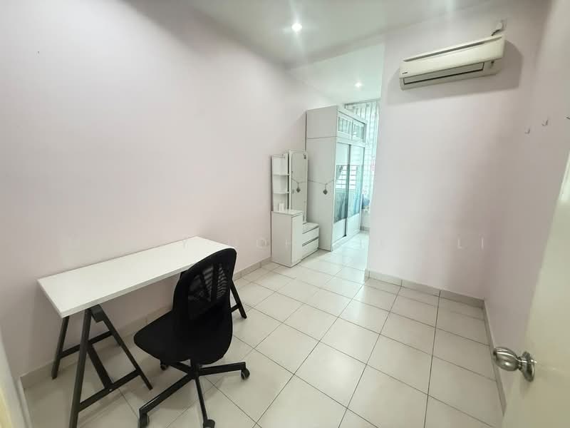2-storey Terraced House for Rent in Tebrau (Johor) - Mandy Goh Siew Li - Study - PropertyGuru.com.my