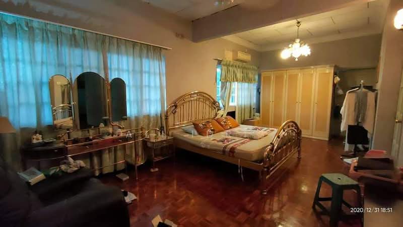 Bungalow for Sale in Pekan Batu 9 (Cheras) - Ali Idris - Bedroom - PropertyGuru.com.my