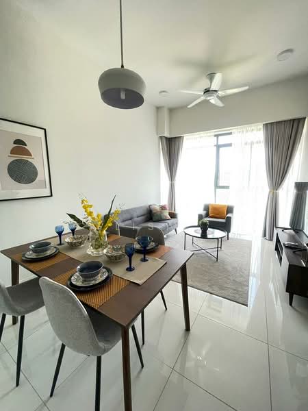 Servis Apartment untuk Disewa di The Ridge - Elisa . - Living Room - PropertyGuru.com.my