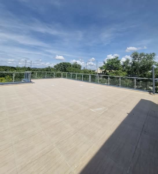 Semi-Detached House for Sale in Forest City (Gelang Patah) - Ronald Mak - Rooftop Terrace - PropertyGuru.com.my