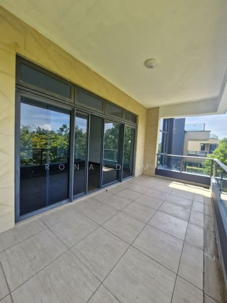Semi-Detached House for Sale in Forest City (Gelang Patah) - Ronald Mak - Balcony - PropertyGuru.com.my