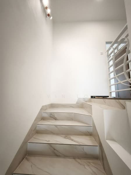 Rumah Teres untuk Dijual di Bandar Mahkota Cheras (Cheras) - Alvin Loh - Interior - PropertyGuru.com.my