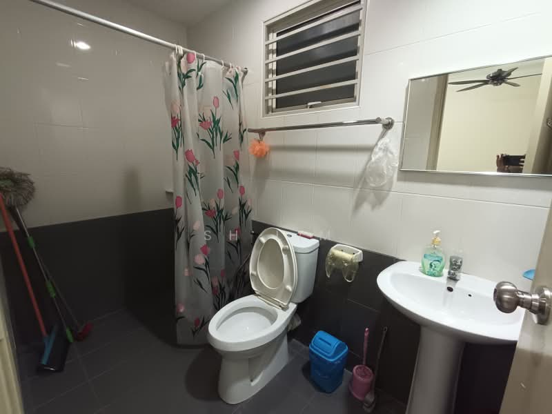Servis Apartment untuk Disewa di Birch Regency @ Penang Times Square - SH Lim - Bathroom - PropertyGuru.com.my