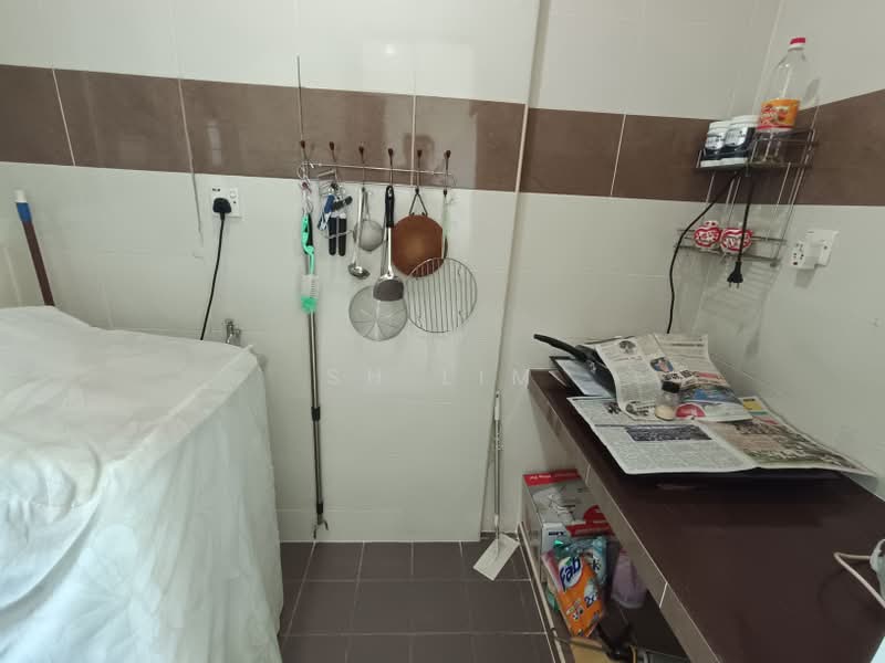 Servis Apartment untuk Disewa di Birch Regency @ Penang Times Square - SH Lim - Kitchen - PropertyGuru.com.my