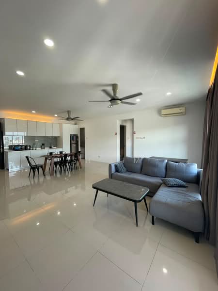 Servis Apartment untuk Disewa di Birch Regency @ Penang Times Square - SH Lim - Living Room - PropertyGuru.com.my