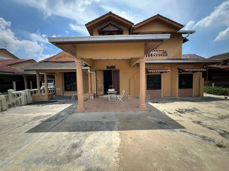 Rumah Banglo untuk Dijual di Seksyen 3 (Bangi) - Ali Idris - Exterior - PropertyGuru.com.my