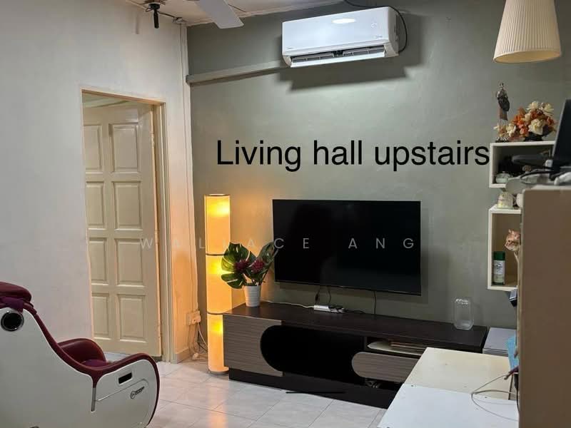 2.5-storey Terraced House for Sale in Saleng (Senai) - Wallace Ang - Living Room - PropertyGuru.com.my