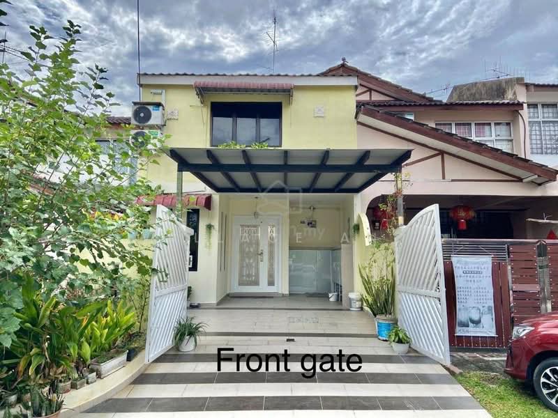 2.5-storey Terraced House for Sale in Saleng (Senai) - Wallace Ang - Exterior - PropertyGuru.com.my