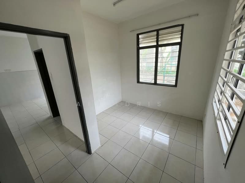 Rumah Teres 2.5 Tingkat untuk Dijual di Taman Salak Perdana (Dengkil) - Ali Idris - Interior - PropertyGuru.com.my