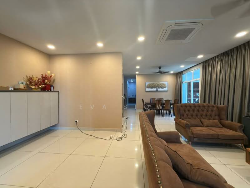 Rumah Kluster untuk Dijual di Mutiara Rini (Skudai) - Eva Siow - Living Room - PropertyGuru.com.my