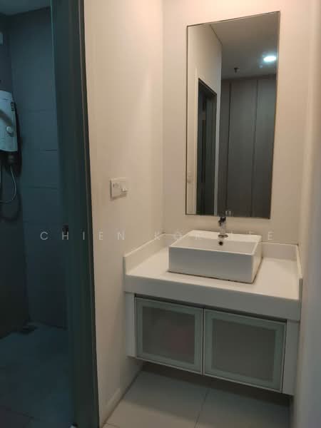 Servis Apartment untuk Disewa di Mercu Summer Suites - Chien Kok Lee - Bathroom - PropertyGuru.com.my