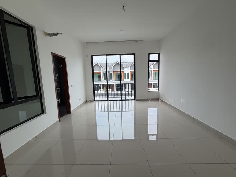 Rumah Teres untuk Dijual di Bandar Dato Onn (Tebrau) - Christina Yeoh - Living Room - PropertyGuru.com.my