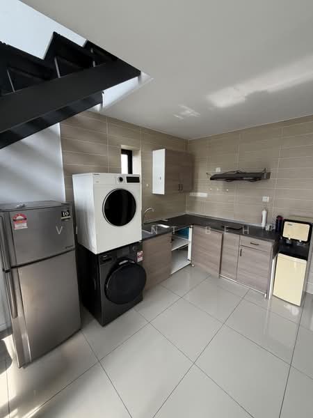 Servis Apartment untuk Disewa di D'Latour - Vincent Beh - PropertyGuru.com.my