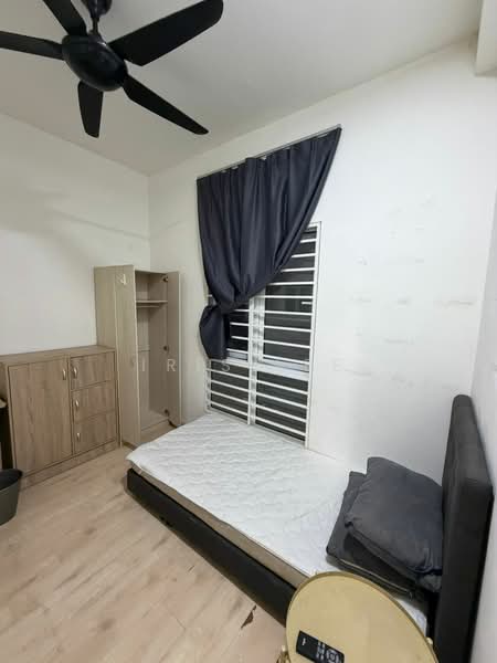 Condominium for Rent at The Holmes 1 - Iris Lee - Bedroom - PropertyGuru.com.my