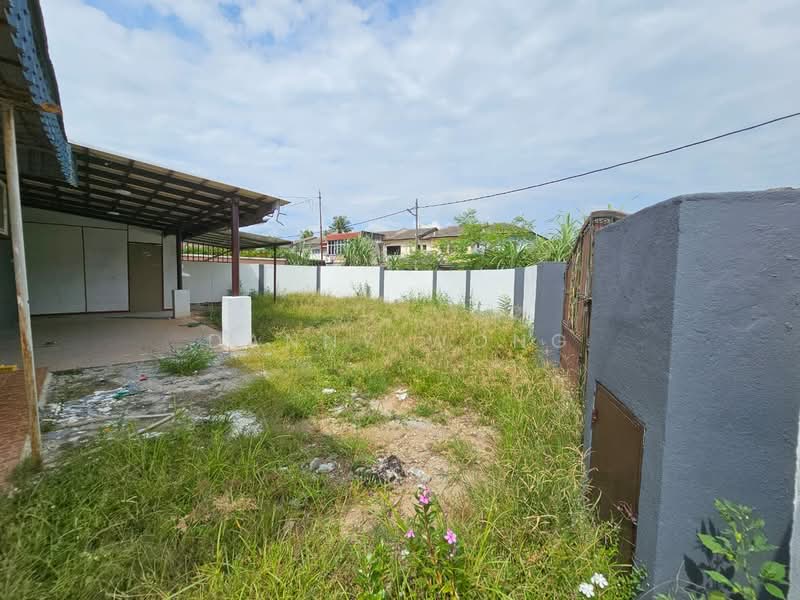 2-storey Terraced House for Sale in Bandar Country Homes (Rawang) - Danny Wong - Exterior - PropertyGuru.com.my