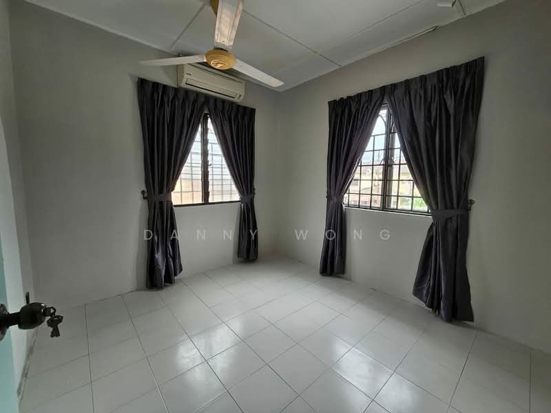 2-storey Terraced House for Sale in Bandar Country Homes (Rawang) - Danny Wong - Interior - PropertyGuru.com.my