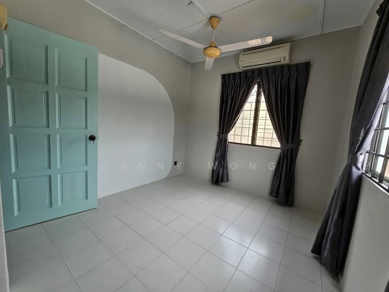 2-storey Terraced House for Sale in Bandar Country Homes (Rawang) - Danny Wong - Interior - PropertyGuru.com.my